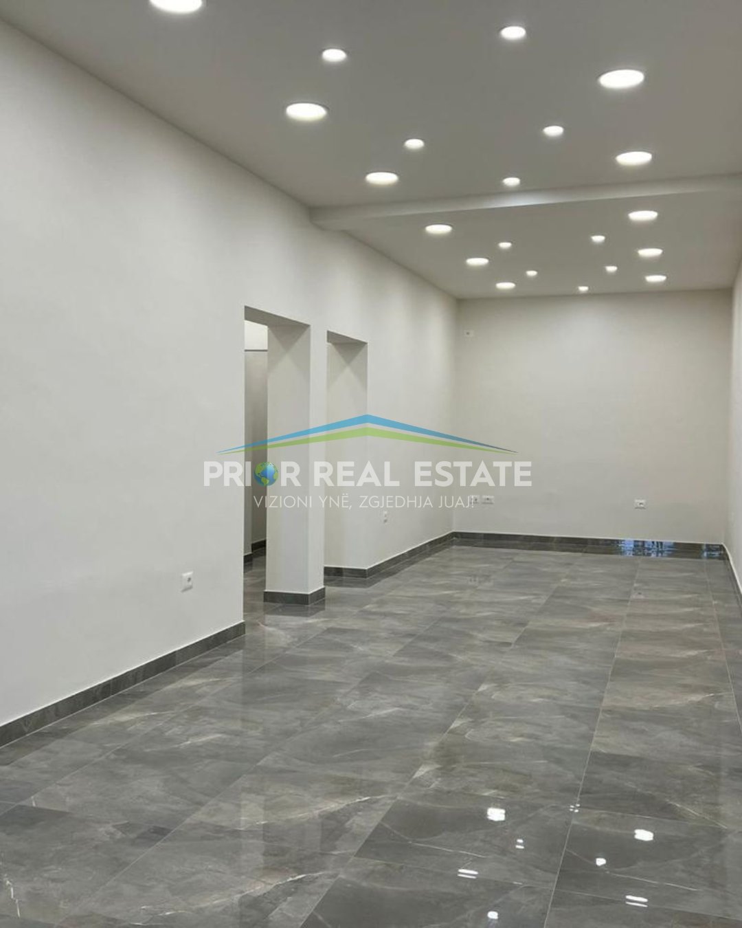 Shitet Ambient Biznesi, Rruga Sulejman Delvina , Stadiumi Dinamo