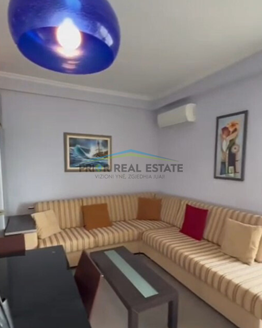 Shitet  Apartament 2+1+2 , Shkëmbi i Kavajës